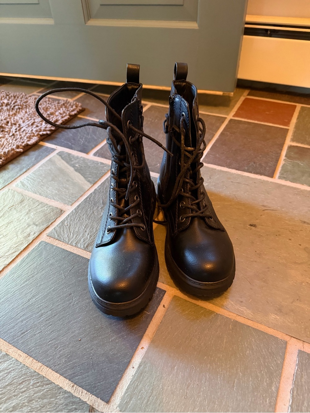 Women’s Black Lace-Up Combat Boots Size 7.5 Wide Side Zip